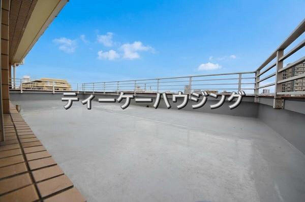 23㎡の平場に、手を入れる余白がまるごと残っている