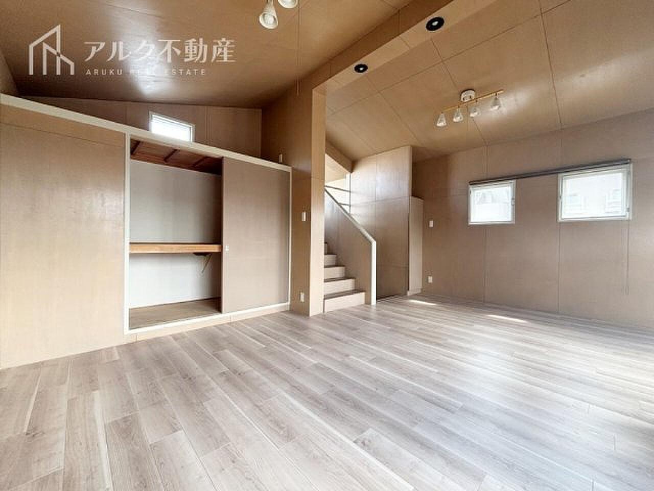 (不明)