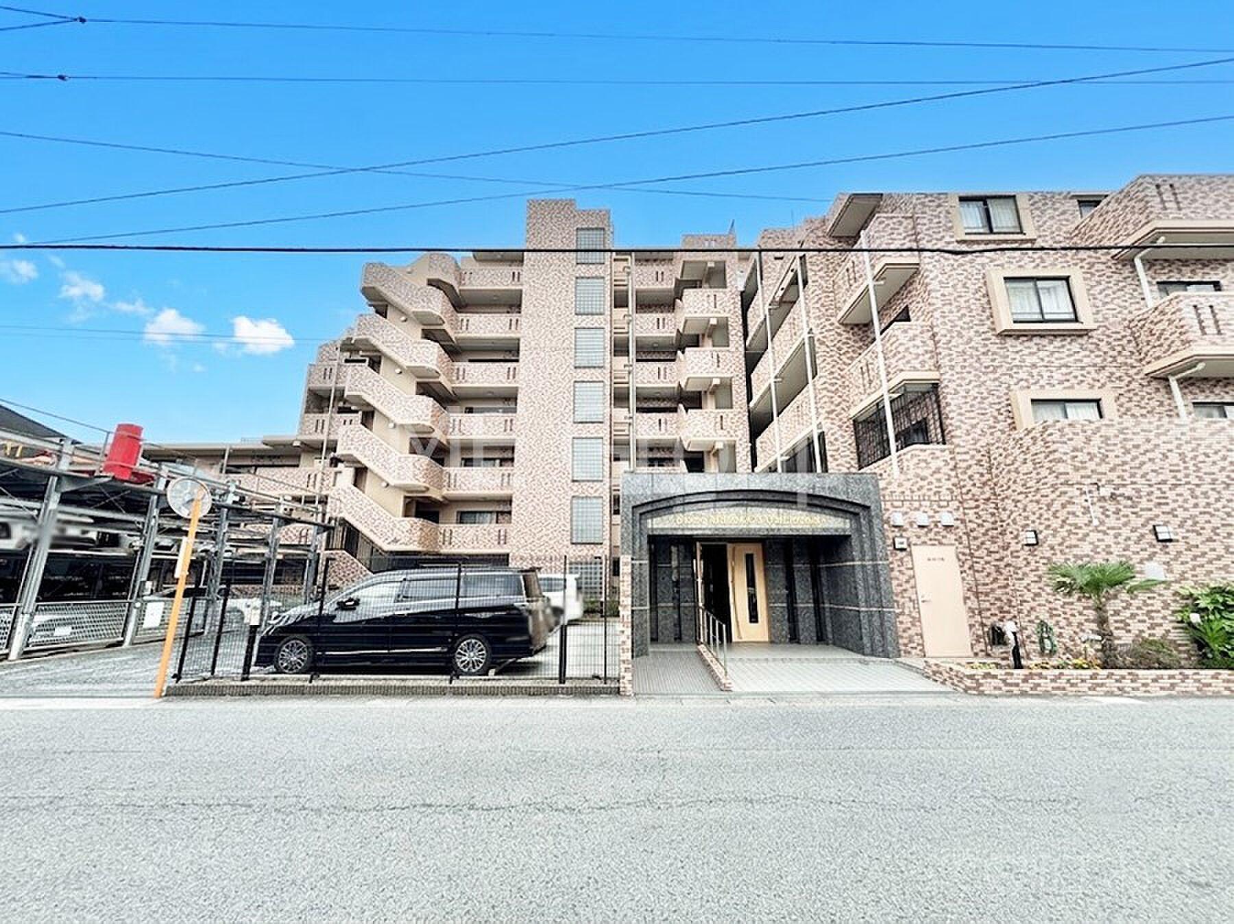 43㎡の平場に、雲まで続く空をひとりぶん