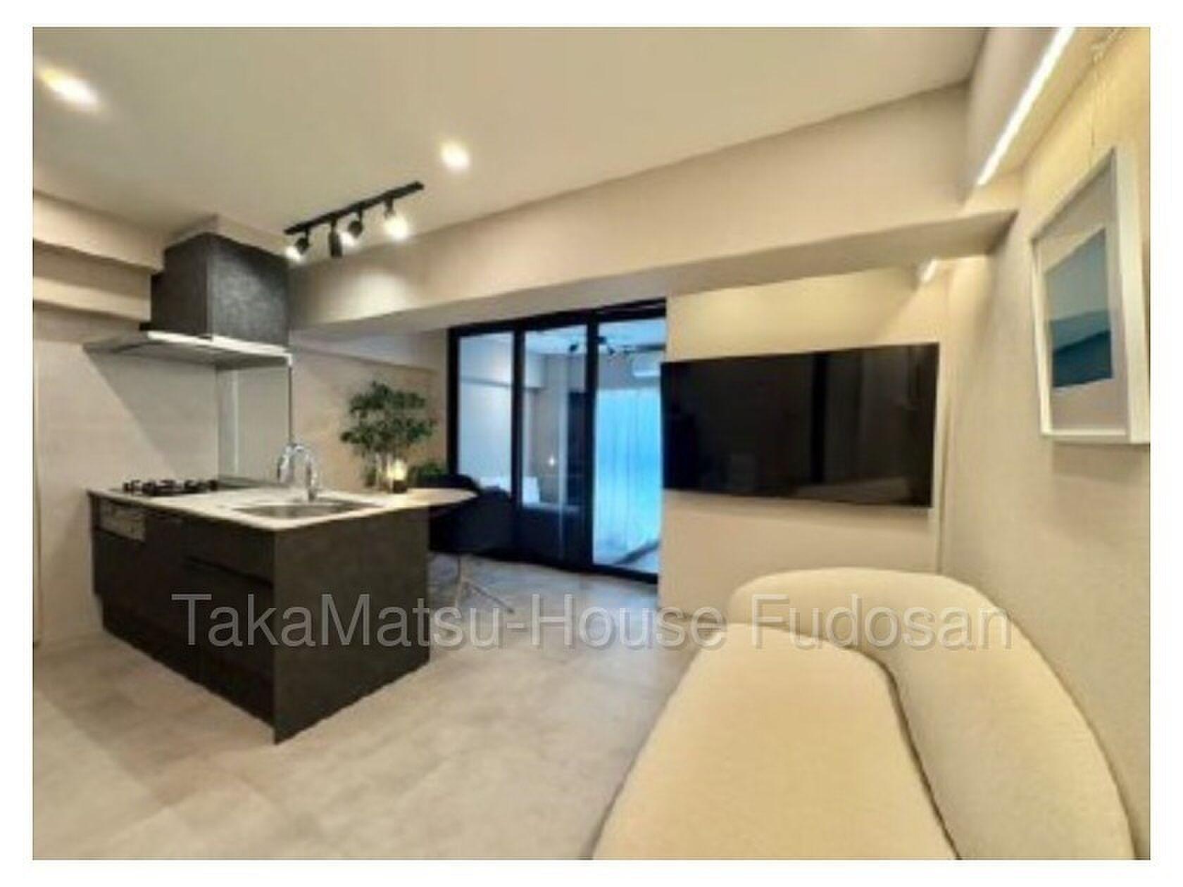 六本木の最上階角部屋、島型キッチンを囲んで暮らす40.5m2