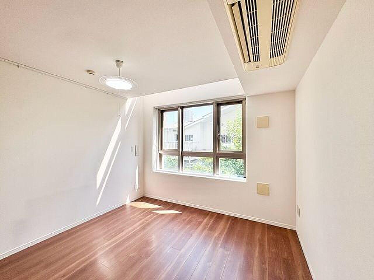 3階の上、32㎡の空き地に何を置くか