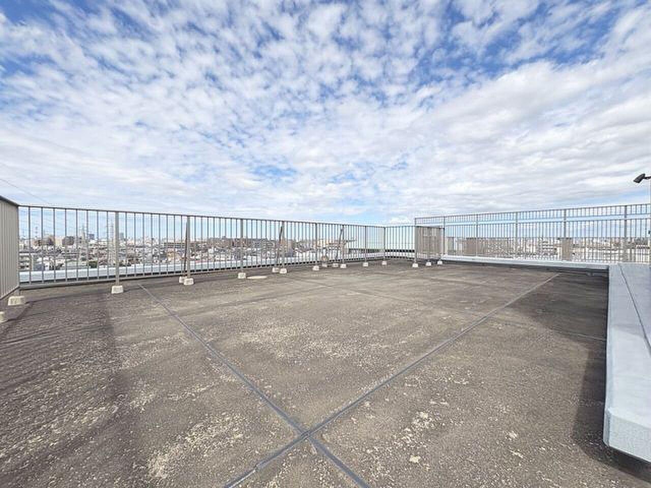 9階はこの一戸だけ、94㎡の空を独り占め