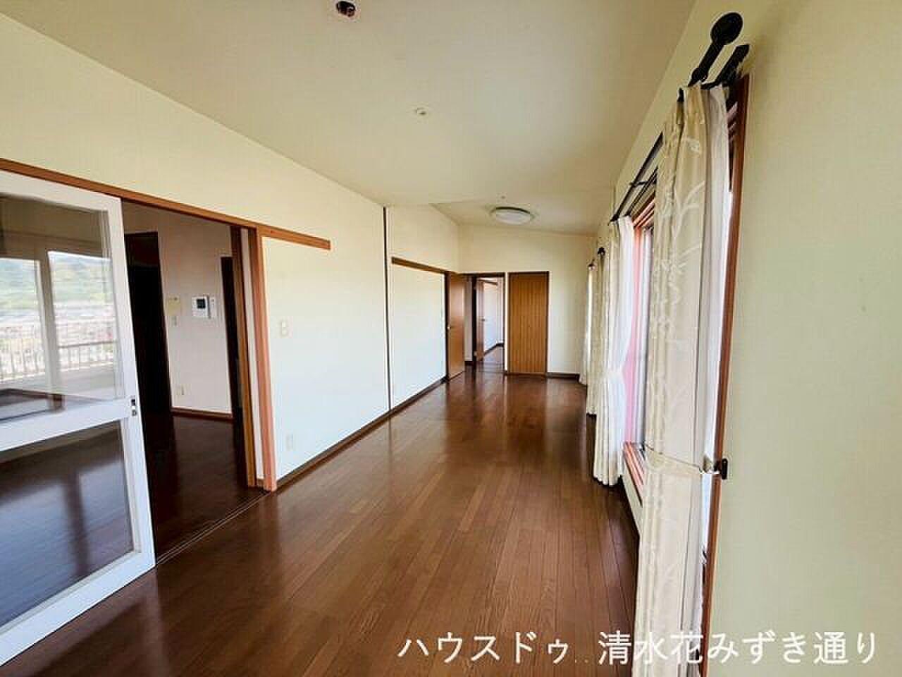 洋室